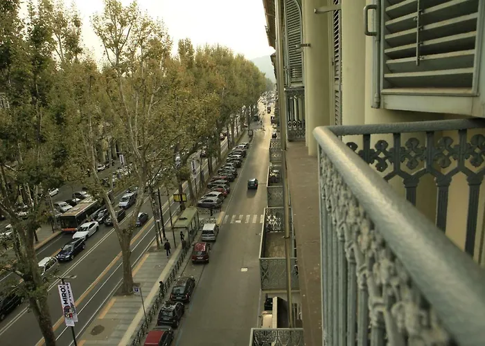 Loca 게스트하우스 토리노